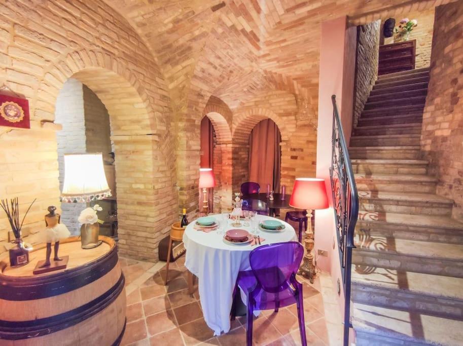 Apartment La Scarpetta Magica: Un Incantevole A 5 Stelle! Offida