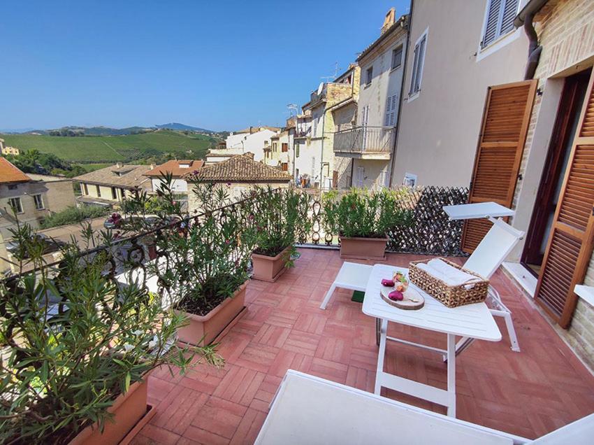 Apartment La Scarpetta Magica: Un Incantevole A 5 Stelle! Offida