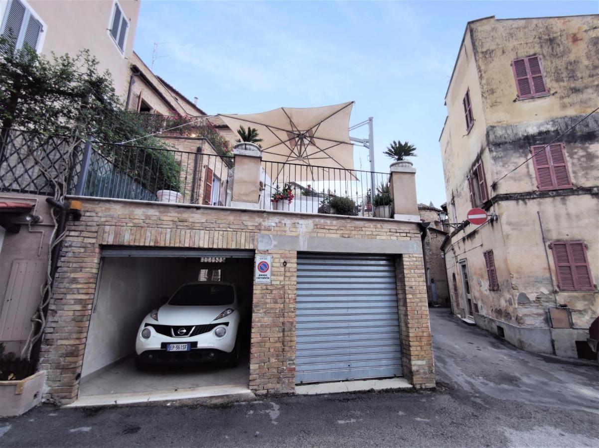 La Scarpetta Magica: Un Incantevole A 5 Stelle! Apartment Offida